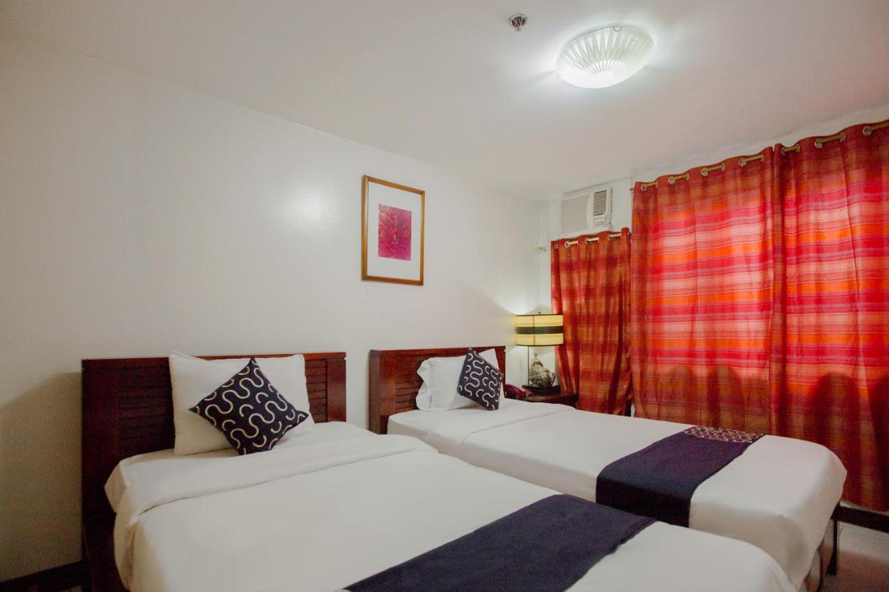 Newgrange Condotel Quezon City Exteriör bild