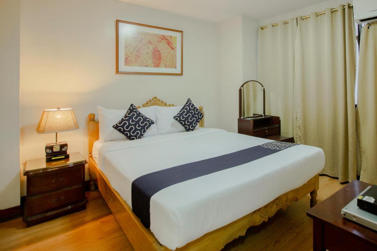 Newgrange Condotel Quezon City Exteriör bild