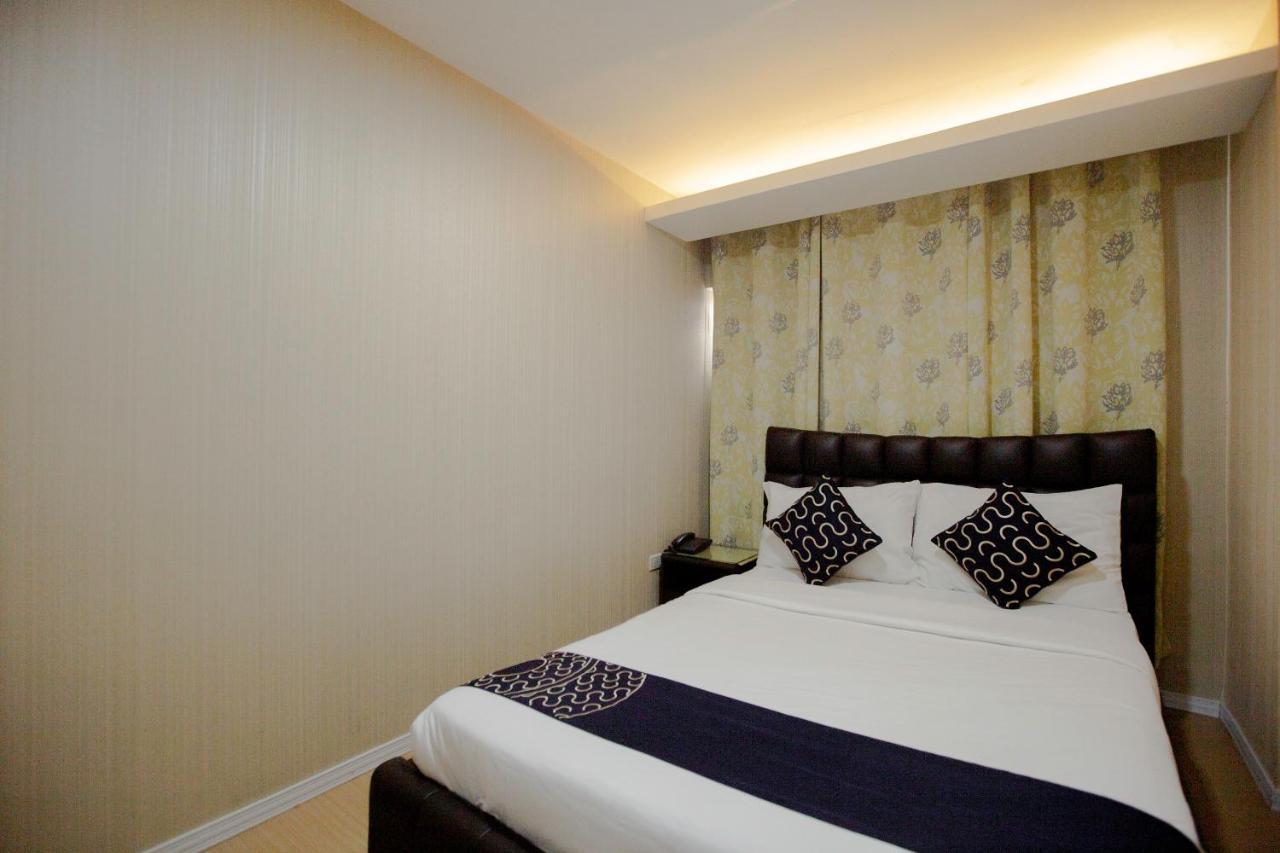 Newgrange Condotel Quezon City Exteriör bild
