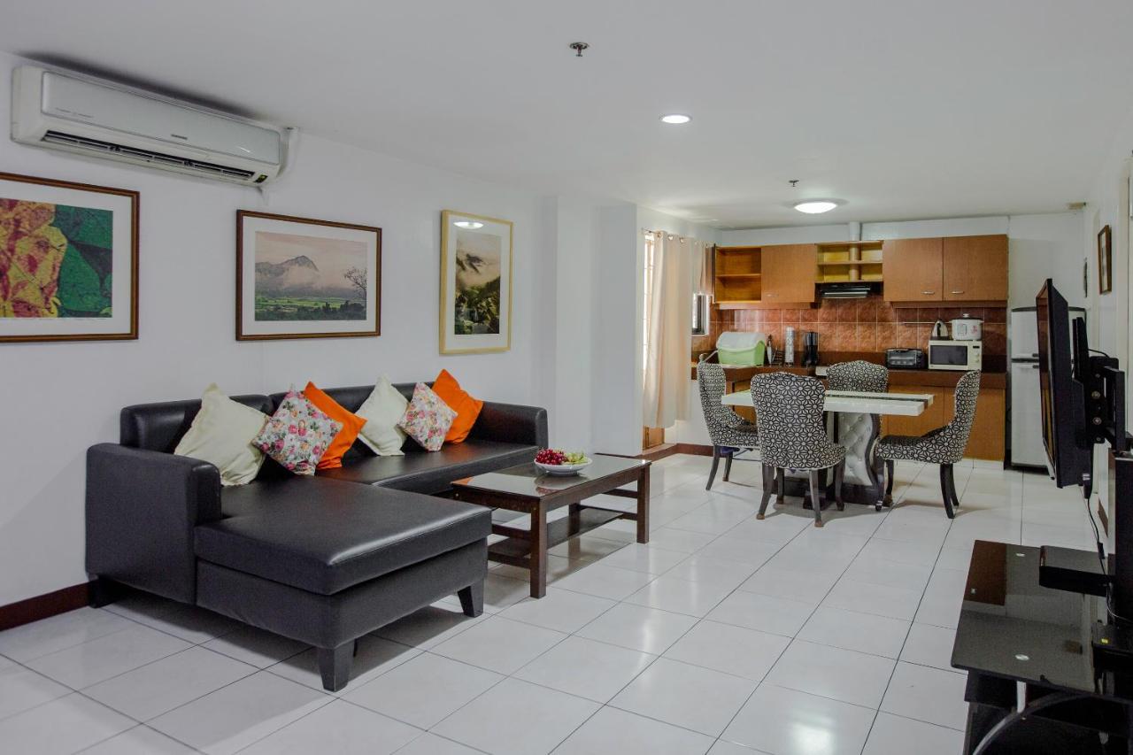 Newgrange Condotel Quezon City Exteriör bild