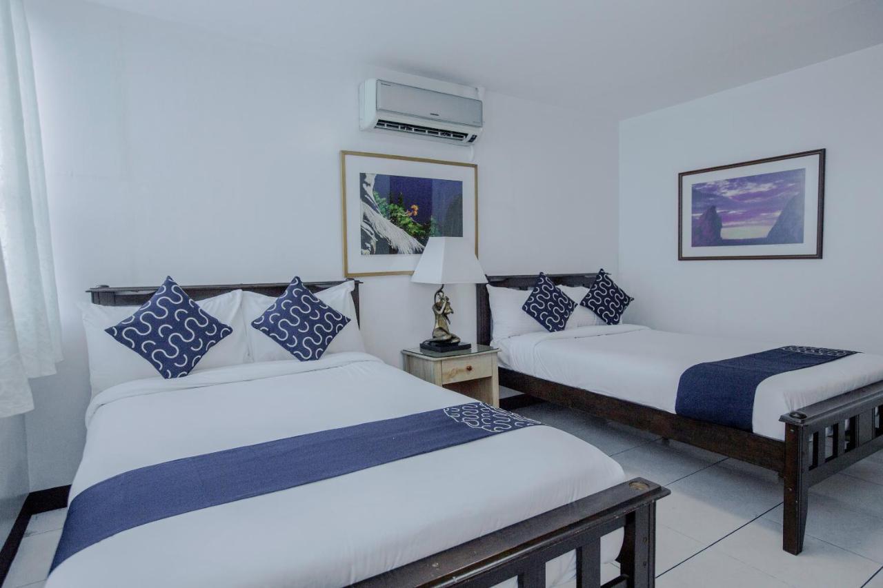 Newgrange Condotel Quezon City Exteriör bild